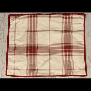 Mary Jane Home- 2-Standard Pillow Shams Red White